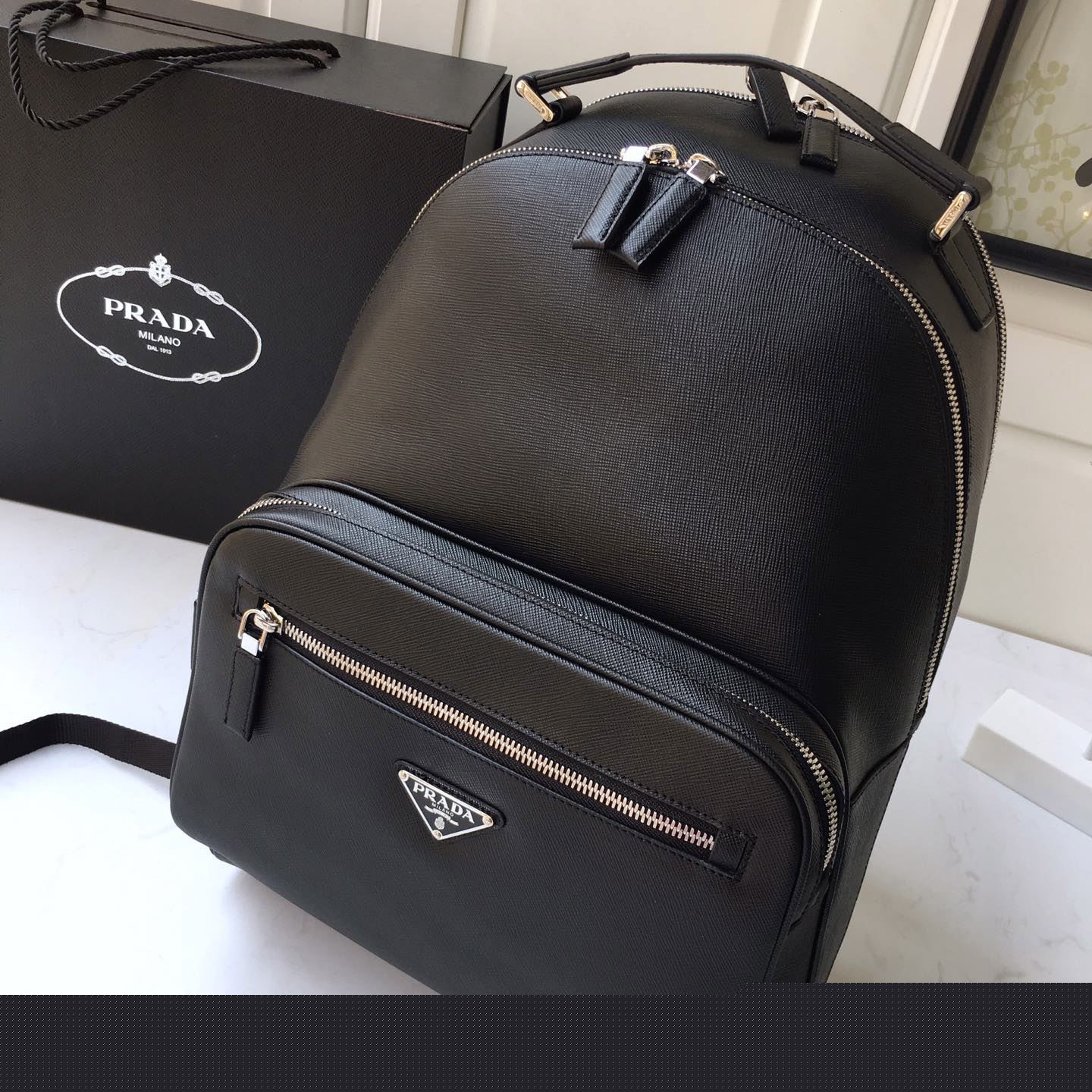 Pra*a backpacks
